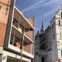 PARVIS BASILIQUE ESSIQUE COUVERUTE MOKALINE RESIDENCE SENIOR