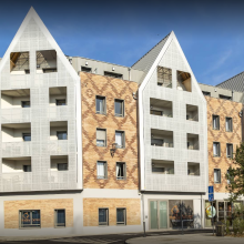 PARVIS BASILIQUE ESSIQUE COUVERUTE MOKALINE RESIDENCE SENIOR