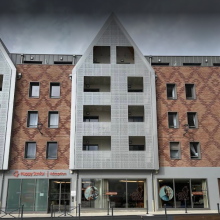 PARVIS BASILIQUE ESSIQUE COUVERUTE MOKALINE RESIDENCE SENIOR